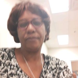 Meet your Posher, Annette